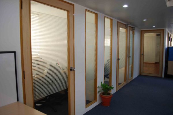 office-interior-17